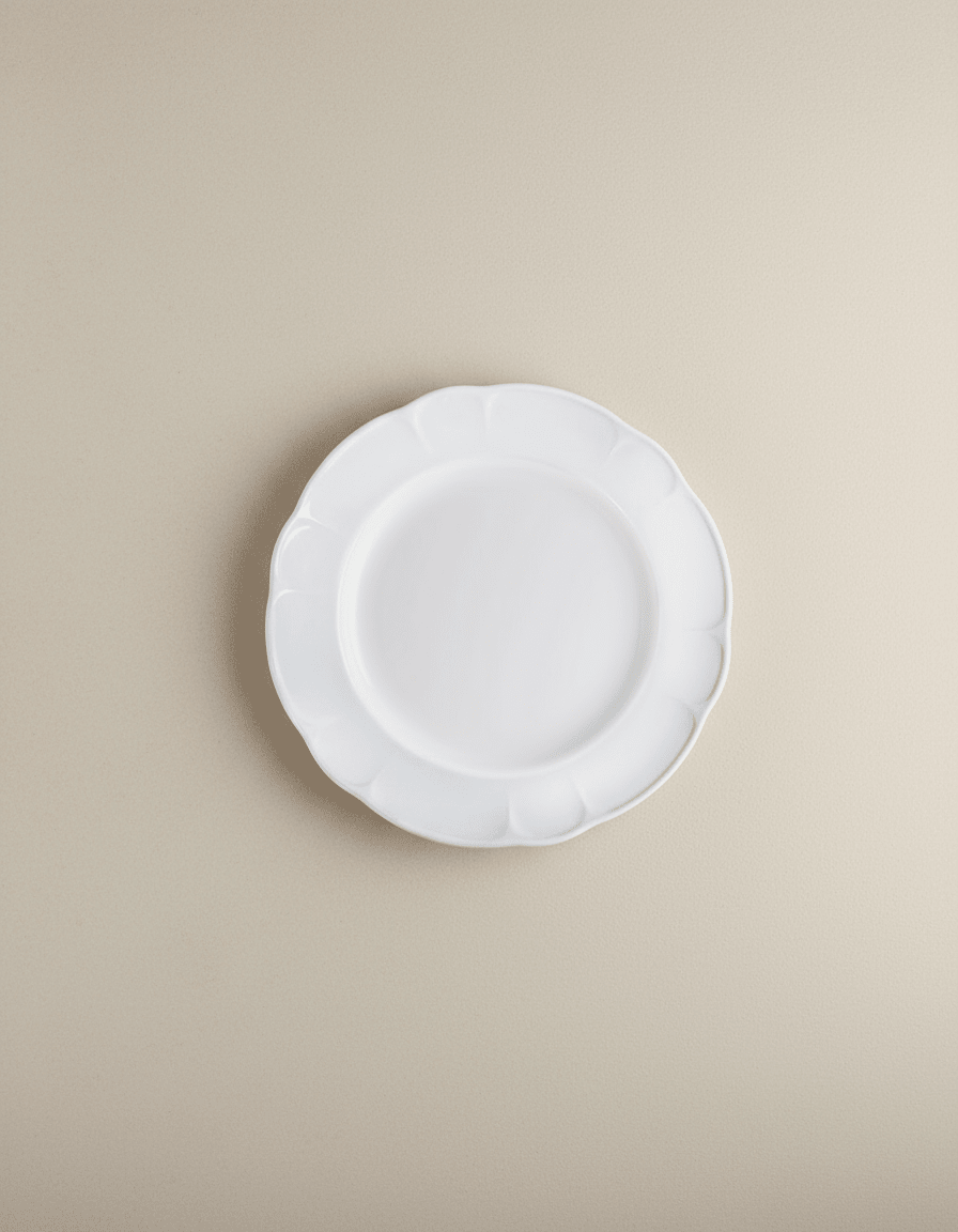 Moments Lotus Round Plate 8.5" - Baitishk