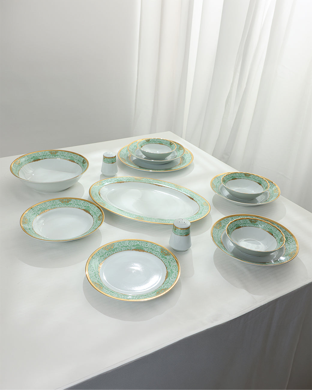 36 Pcs Porcelain Dinner Set, Mint Scroll