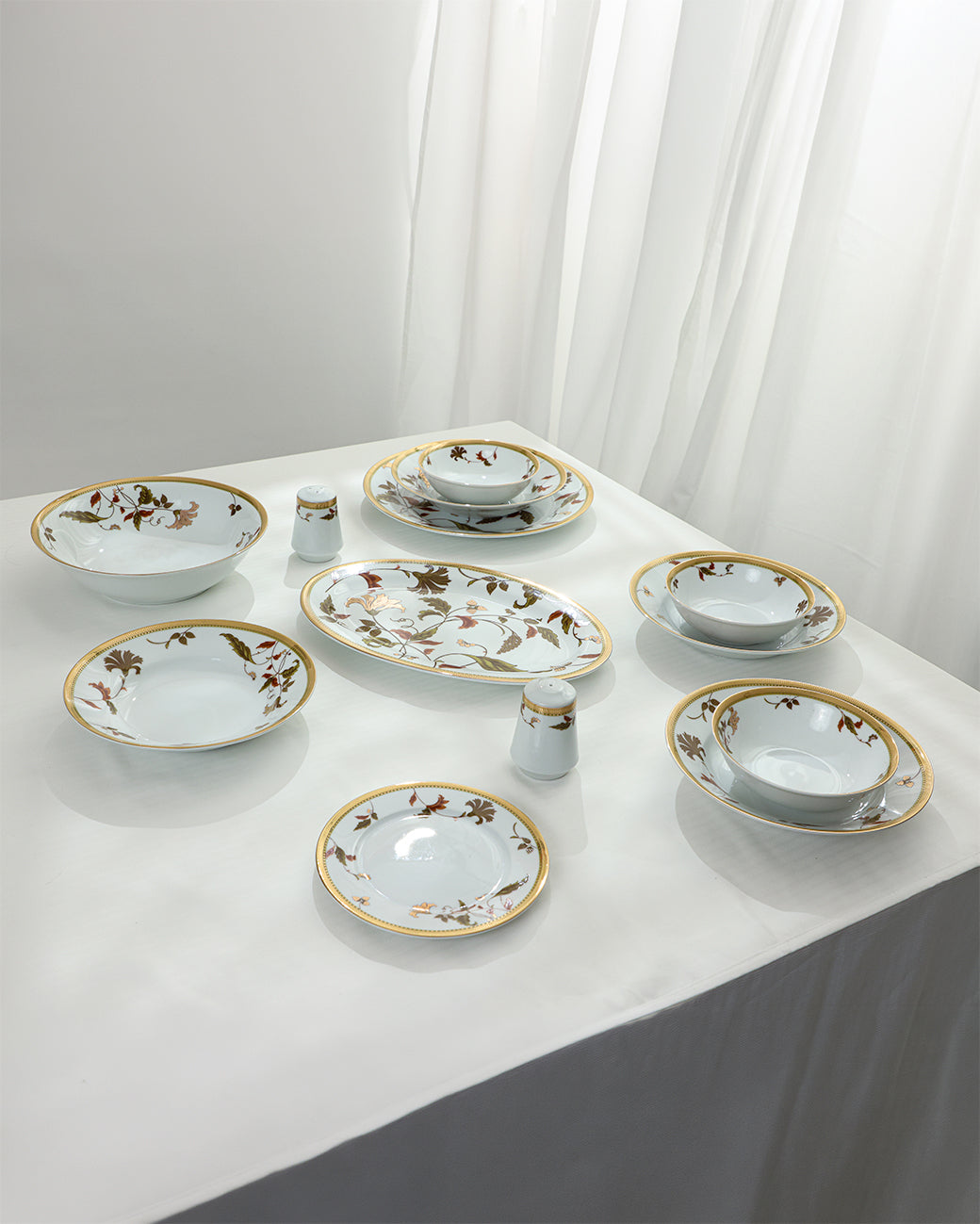 36 Pcs Porcelain Dinner Set, Autumn Leaf