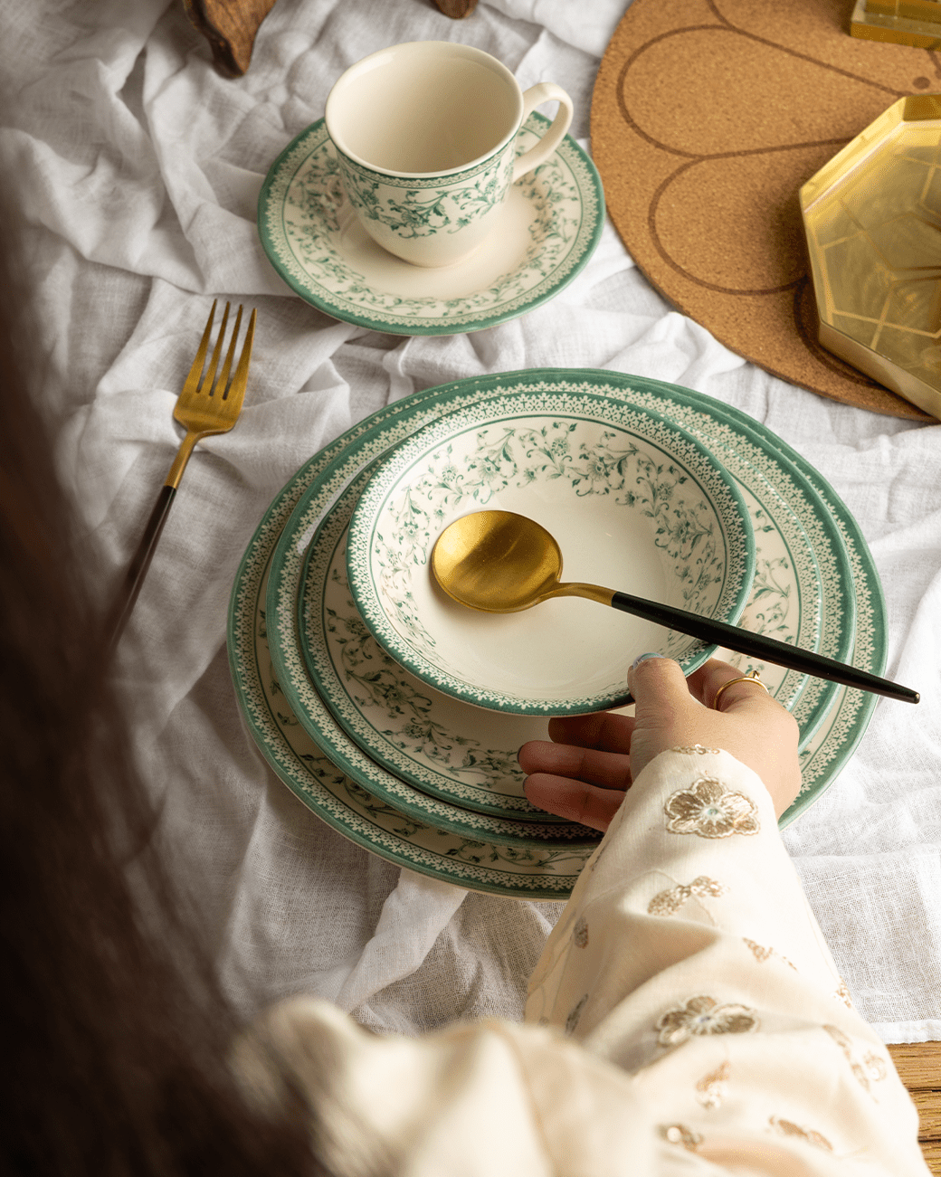 Claytan Dinner Set , Aster Green - Baitishk