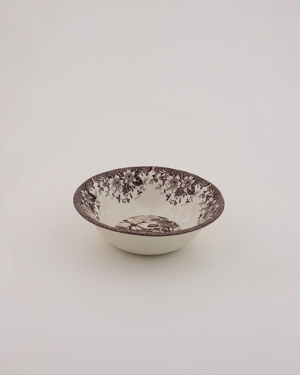 Claytan Dinnerware Collection - Windmill Brown - Baitishk