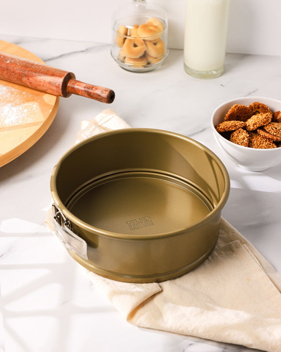 Golden Heritage 7" Springform Pan - Baitishk